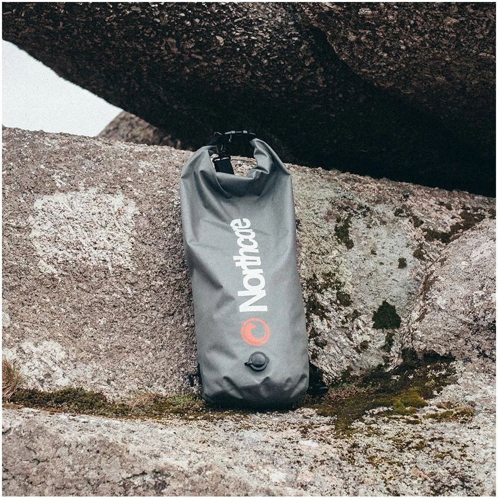 NC-BAG-30L-GRY | Sac à Dos Northcore Waterproof 30L – Aventure Vanlife 5- Grey.webp