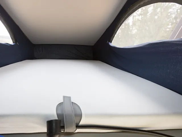 [100707630] Drap-housse iXTEND BRANDRUP — Lit du Haut (Toit Relevable) (California T7, Jersey Single (50% PES / 50% CO), Raven)
